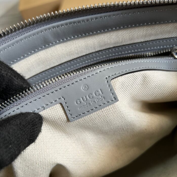 Gucci GG Embossed Medium Messenger Bag Grey GG Embossed For Men 12in/31cm GG  - Image 3