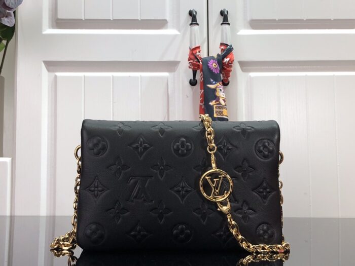 Louis Vuitton POCHETTE COUSSIN 20cm Black M82116