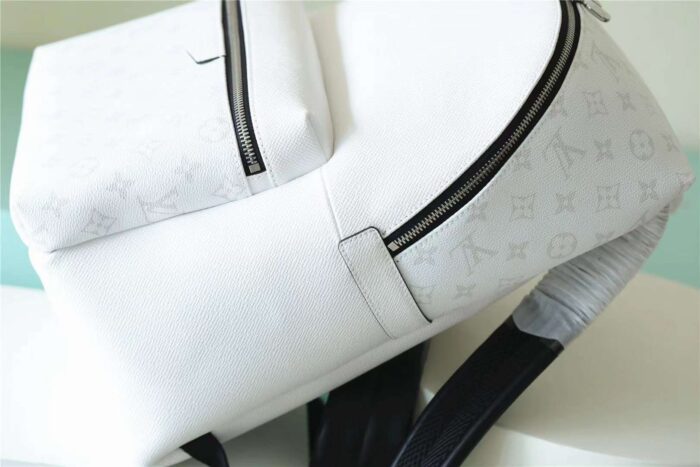 Louis Vuitton Discovery Backpack White For Men 40cm / 15.7in M30953 - Image 2