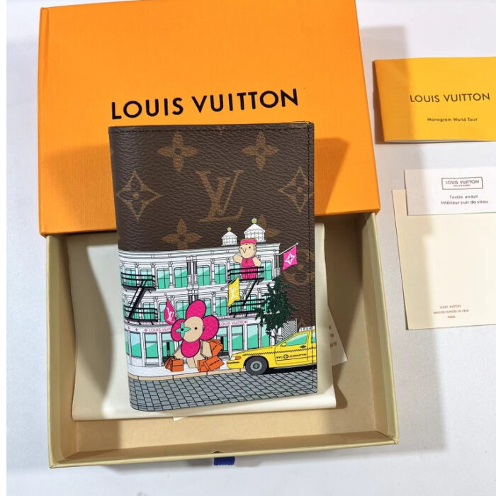 Louis Vuitton Passport Cover M81614- 5.5 Inches/ 14 Cm - Image 2